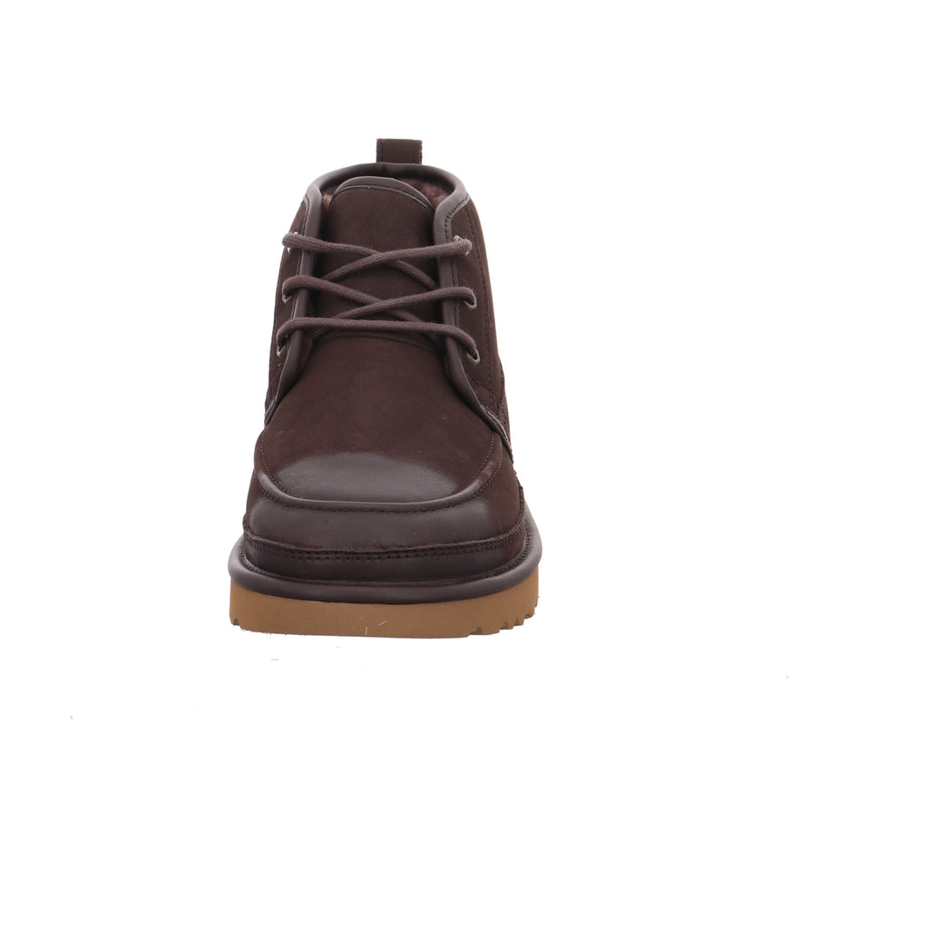Ugg |