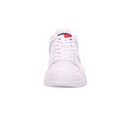 Tommy Hilfiger |