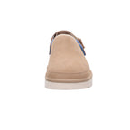 Ugg |