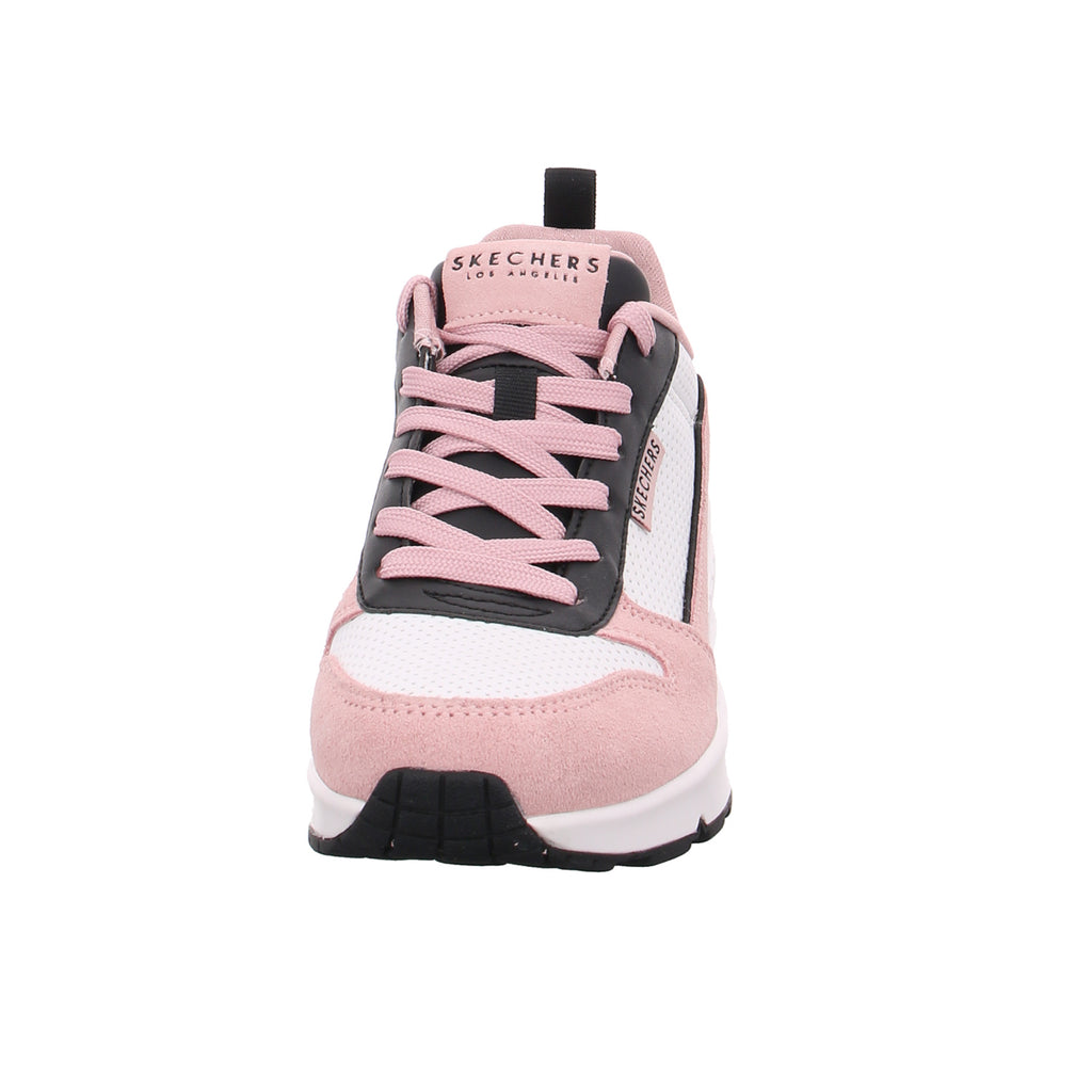 Skechers |