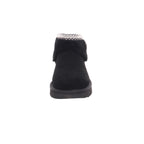 Ugg |