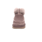 Ugg |