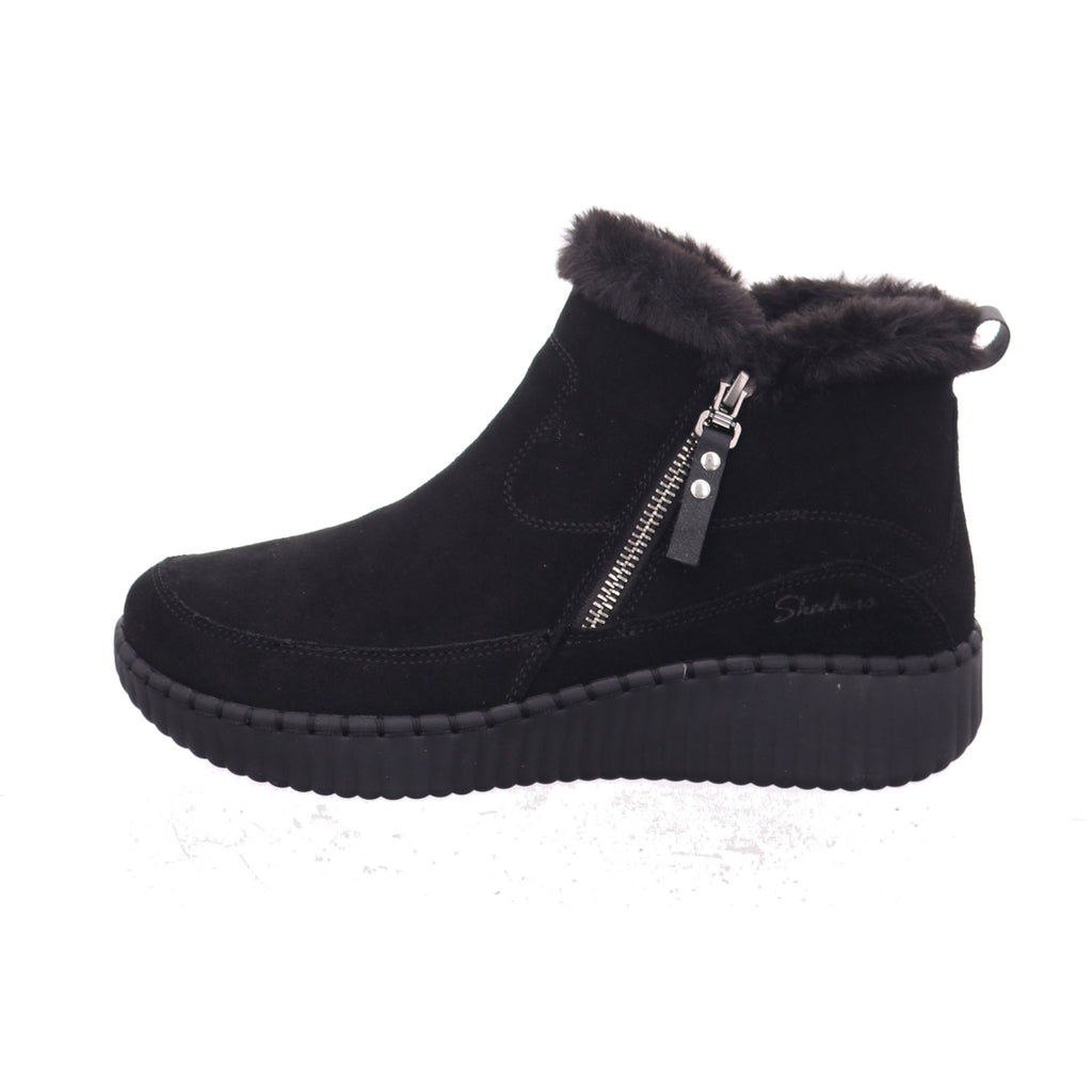 Skechers |