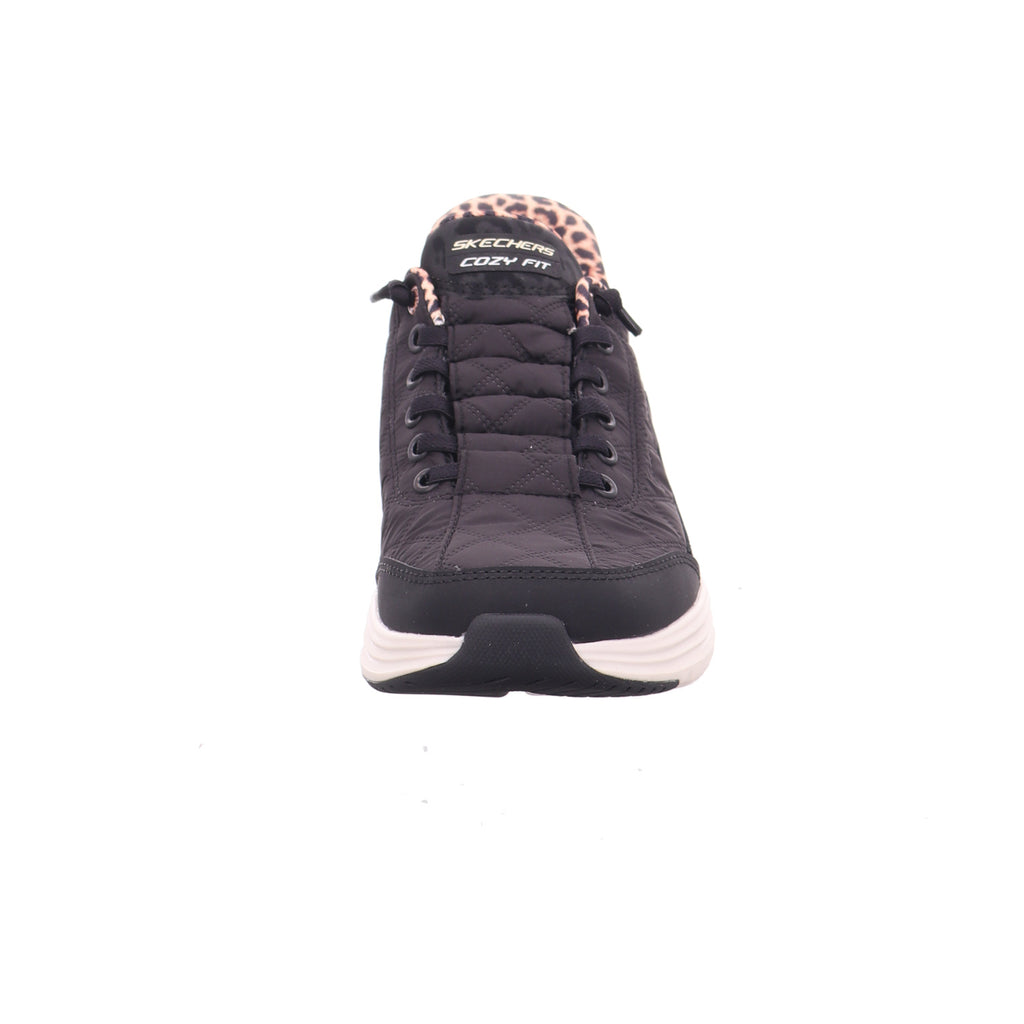 Skechers |