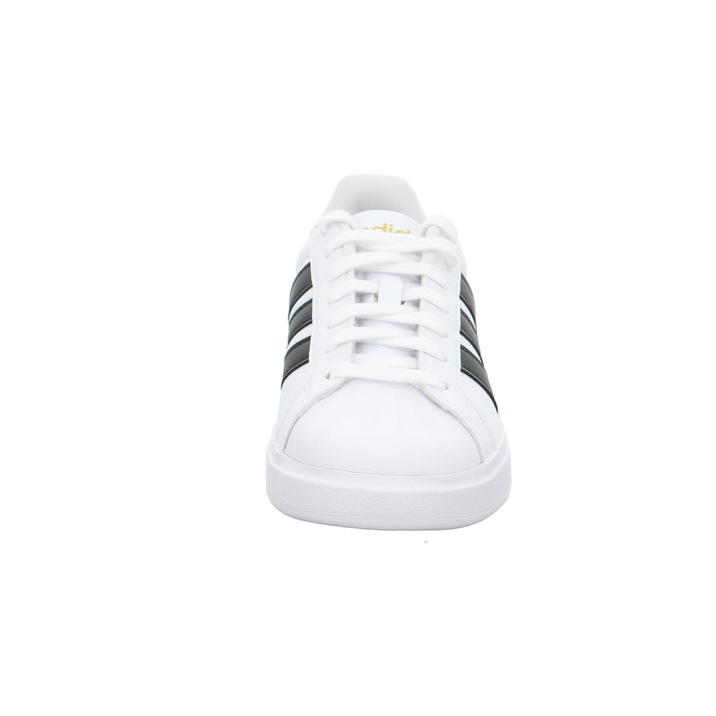 Adidas |