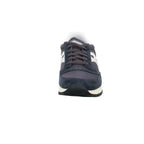 Saucony |