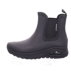 Skechers |
