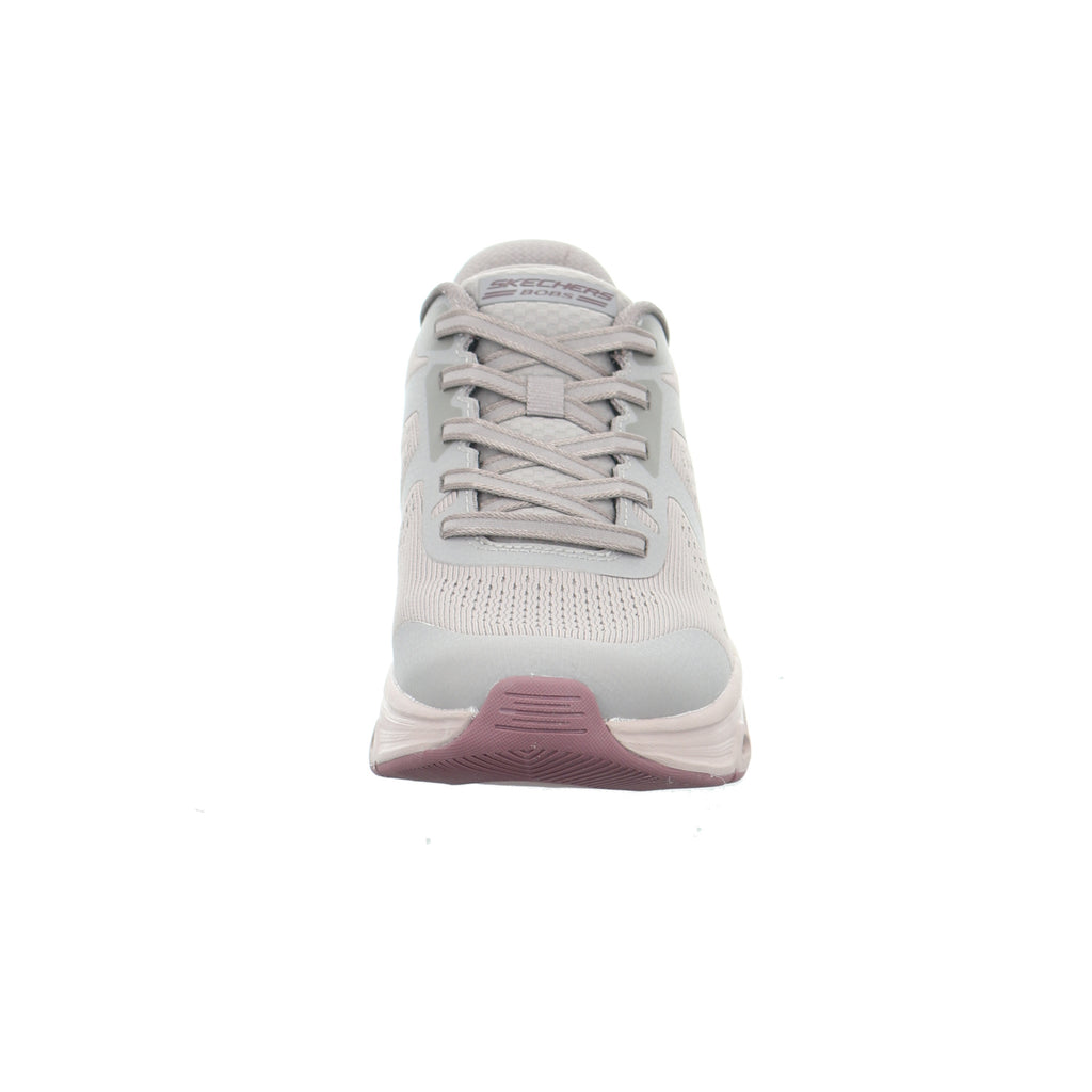 Skechers |