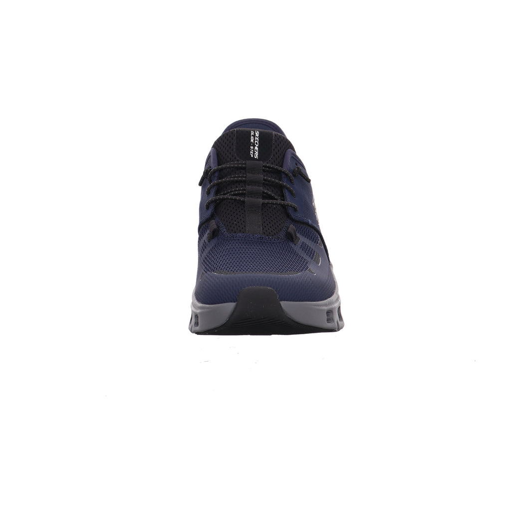 Skechers |