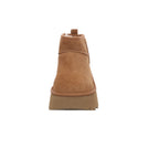 Ugg |
