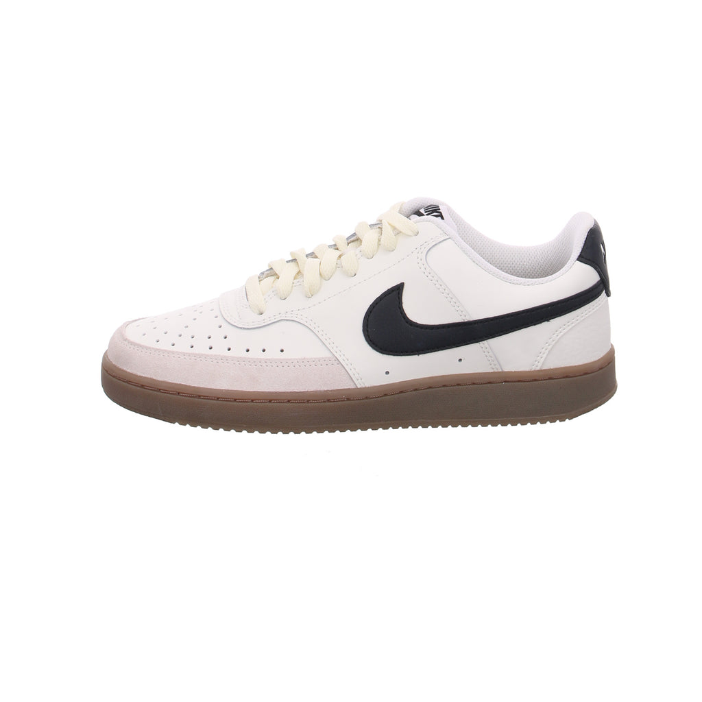 Nike |