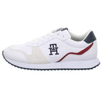 Tommy Hilfiger |