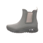 Skechers |