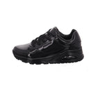 Skechers |