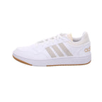 Adidas |