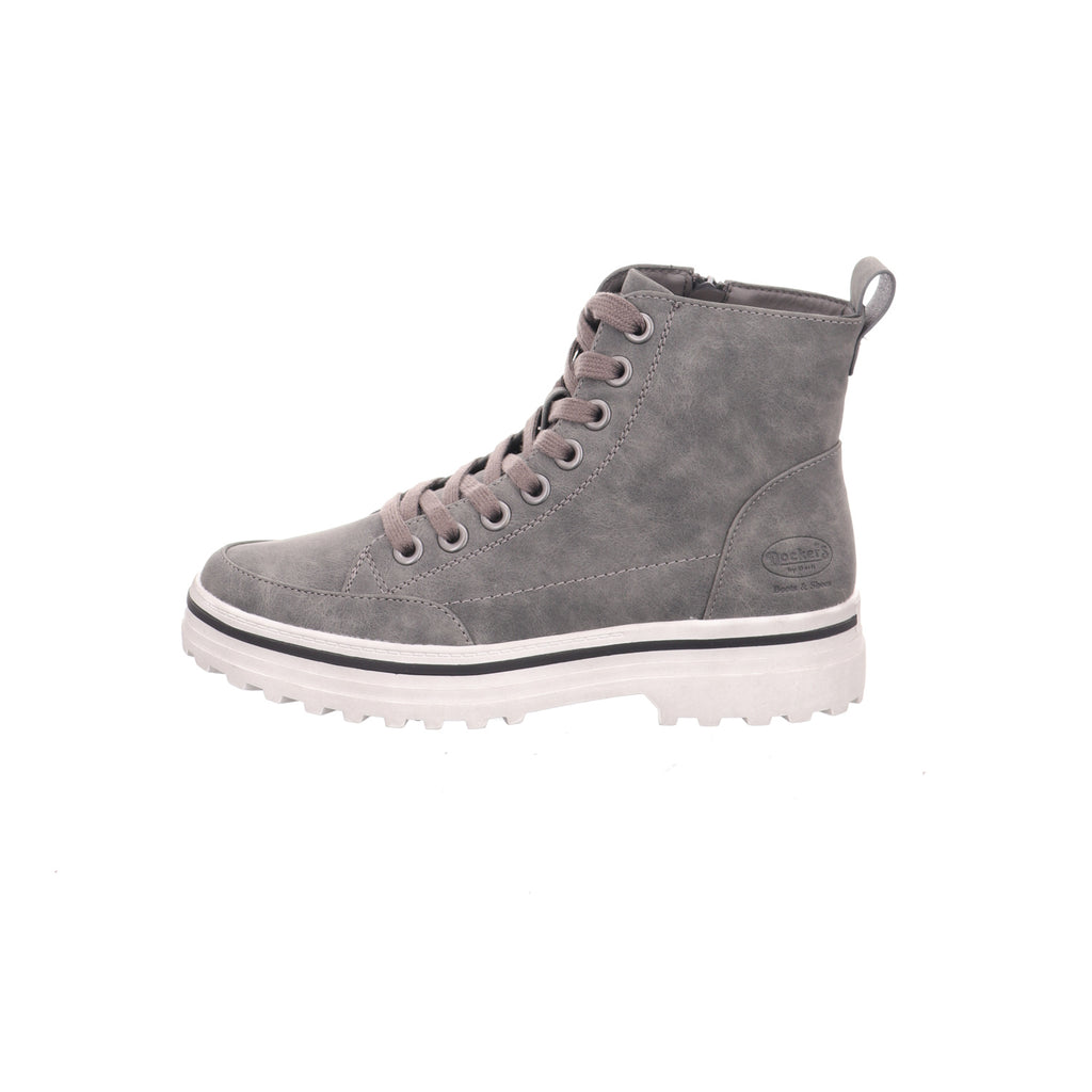 Dockers |