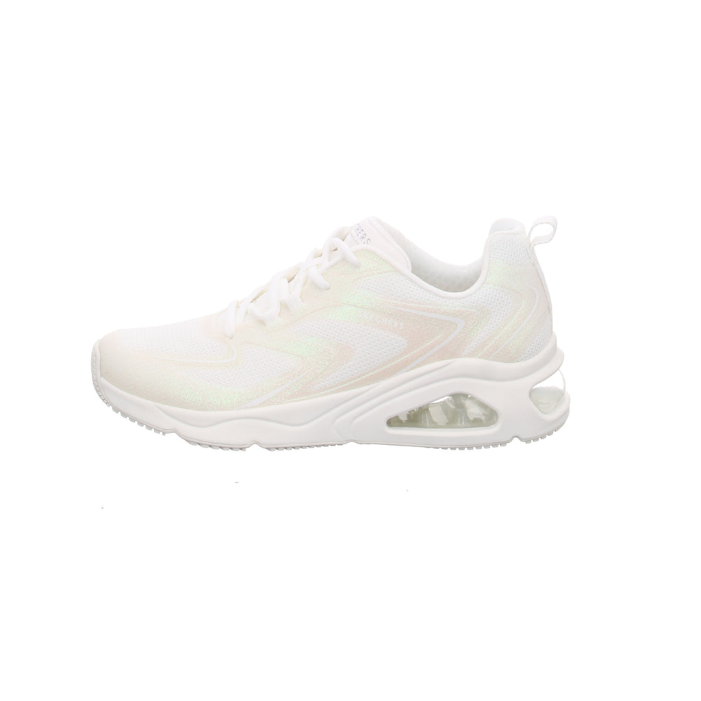 Skechers |
