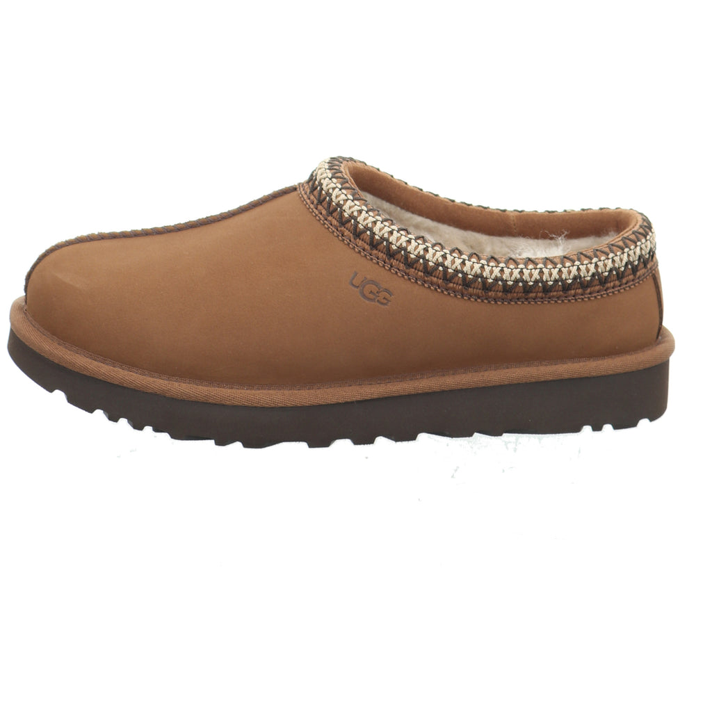 Ugg |