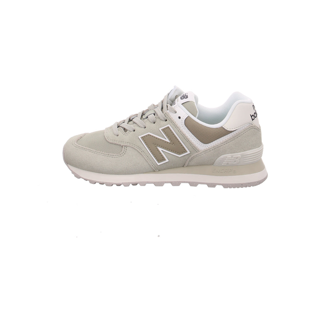 New Balance |
