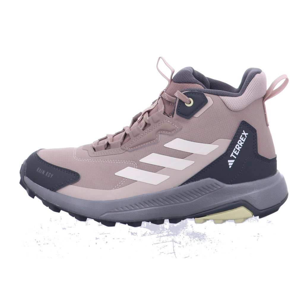 Adidas |