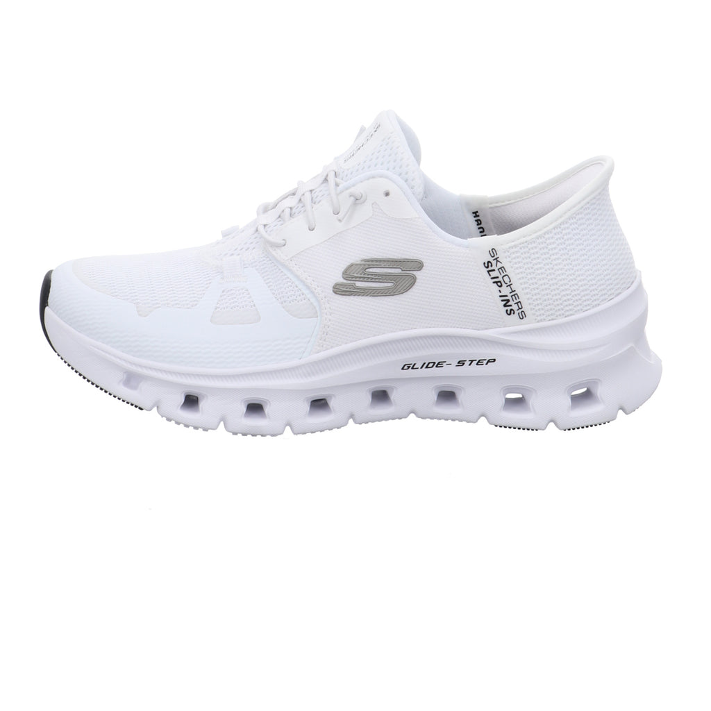 Skechers |