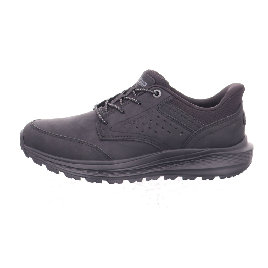 Skechers |