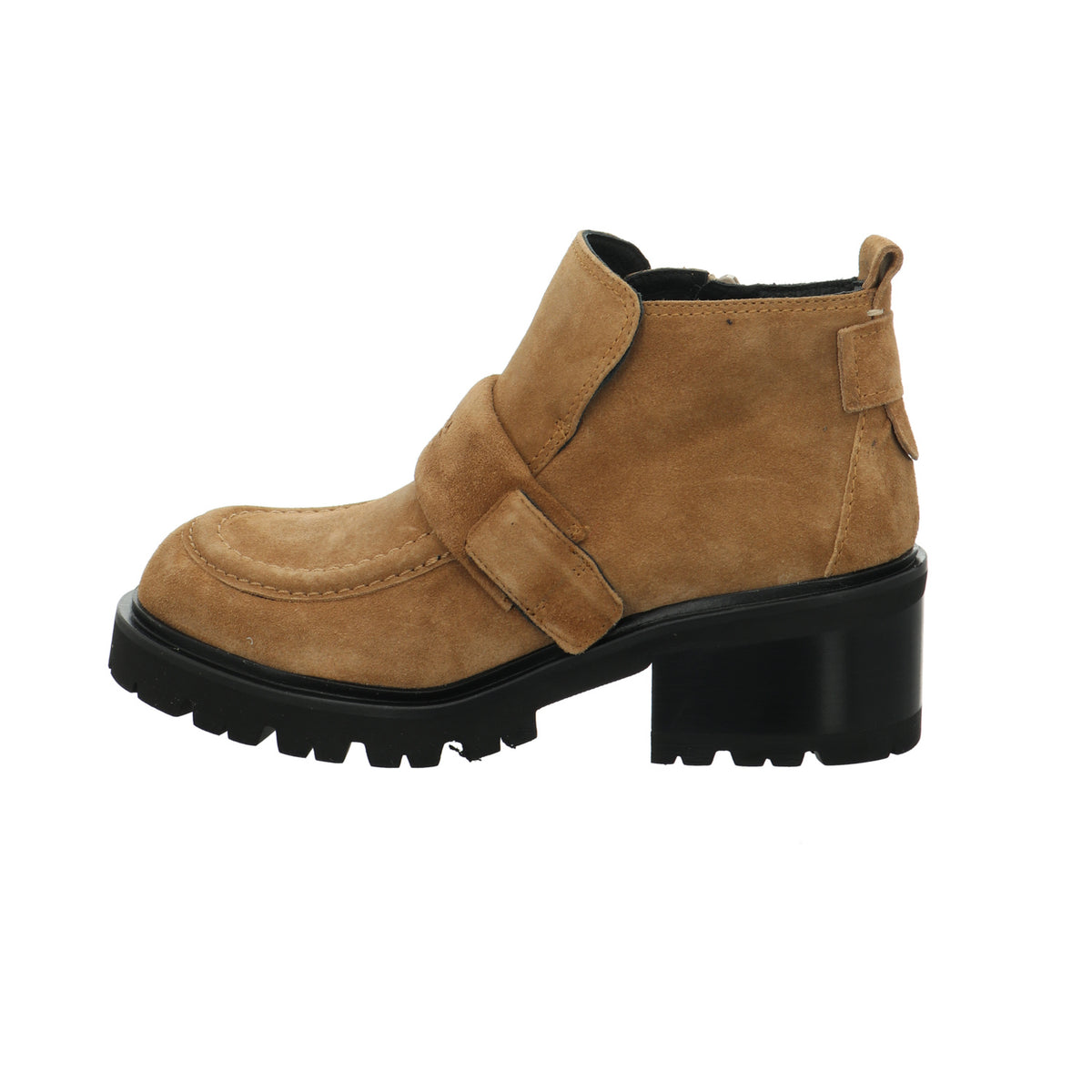Donna Carolina | 48254094