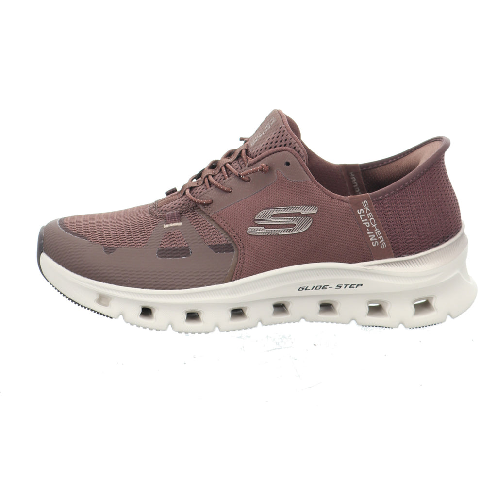 Skechers |