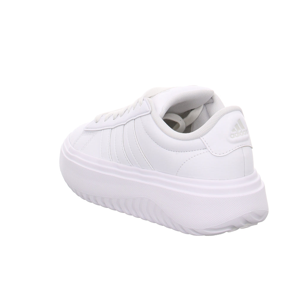 Adidas |