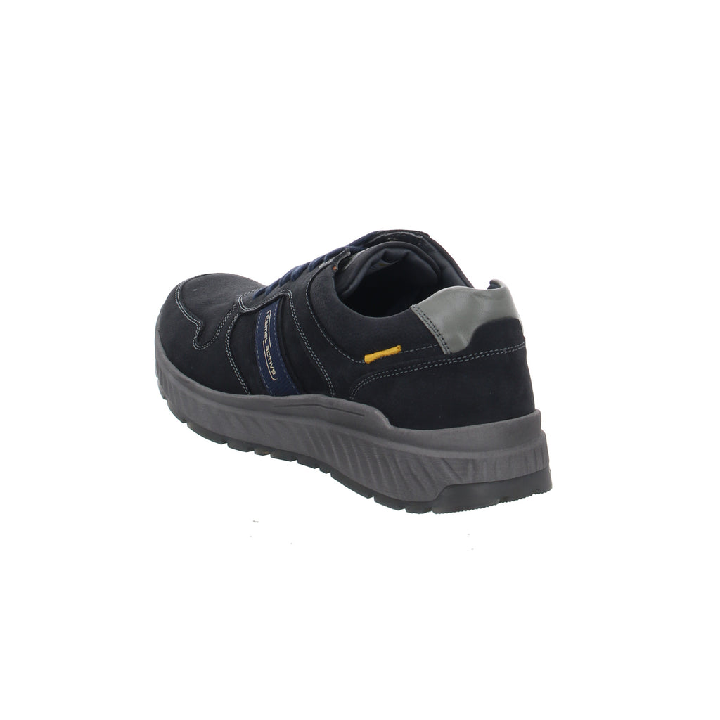 Camel Active |