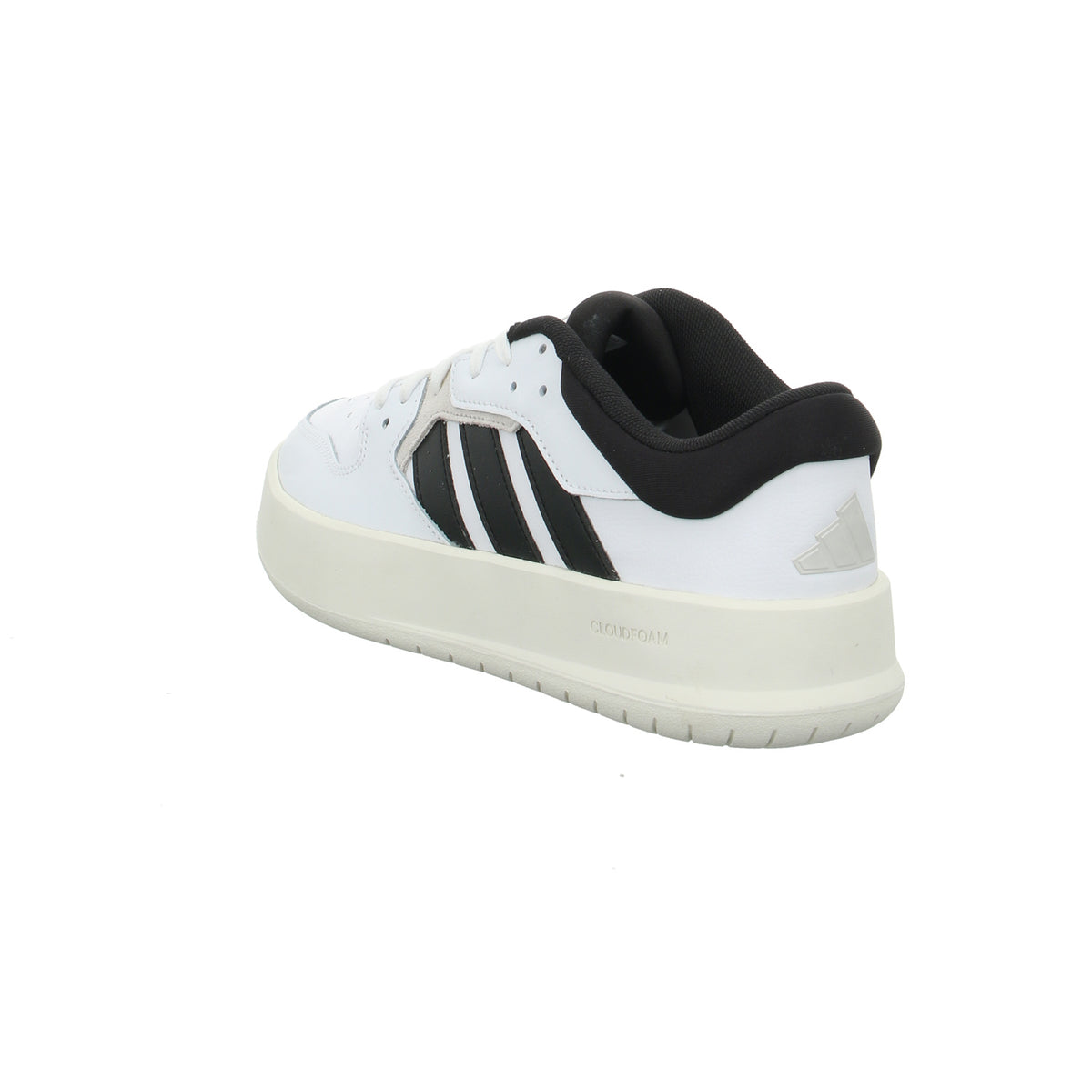Adidas |