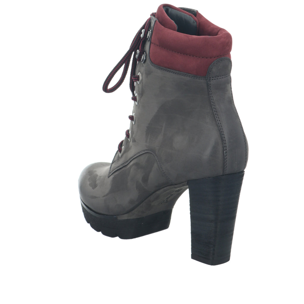 Paul Green | 9429-013