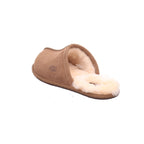 Ugg |