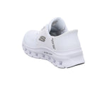 Skechers |