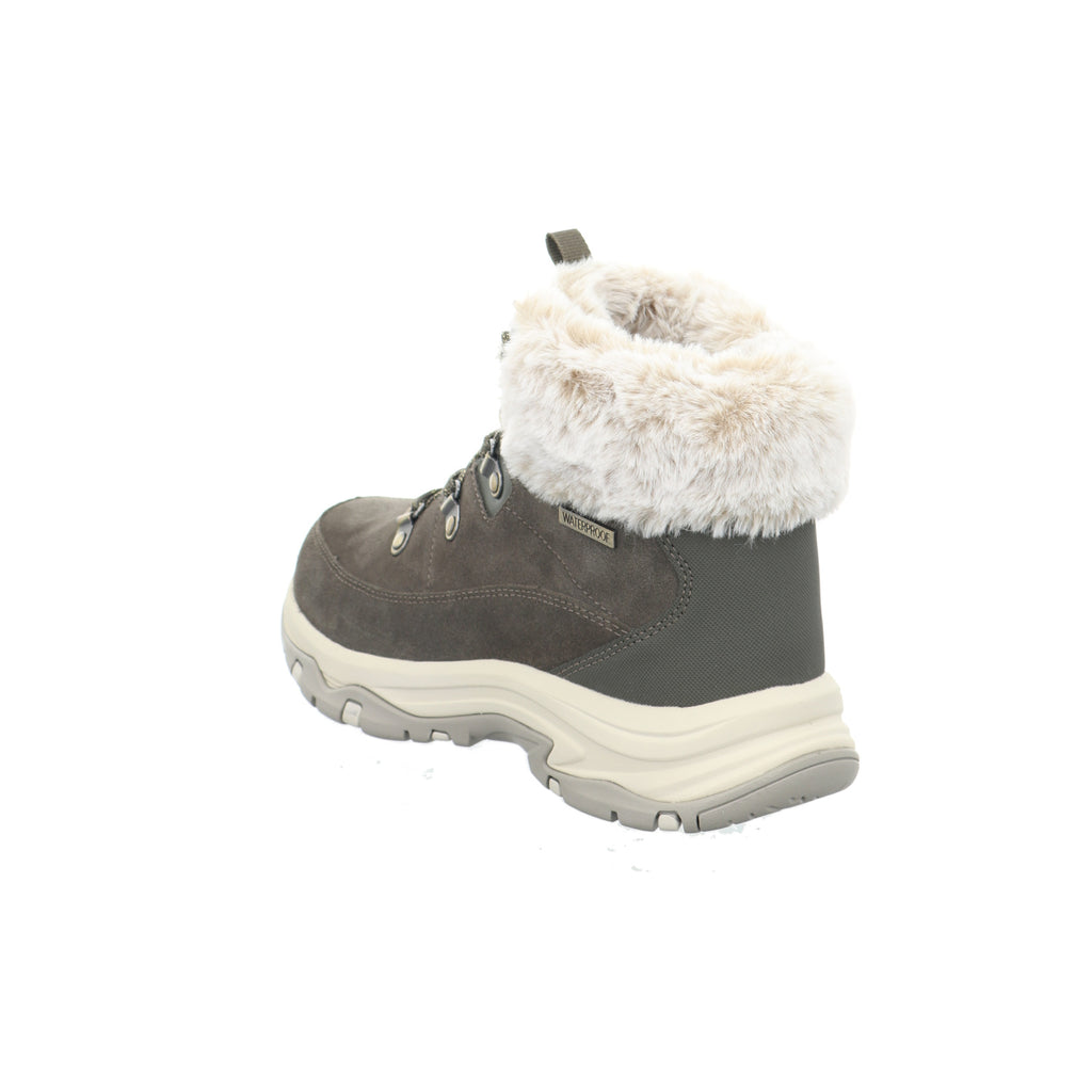 Skechers |