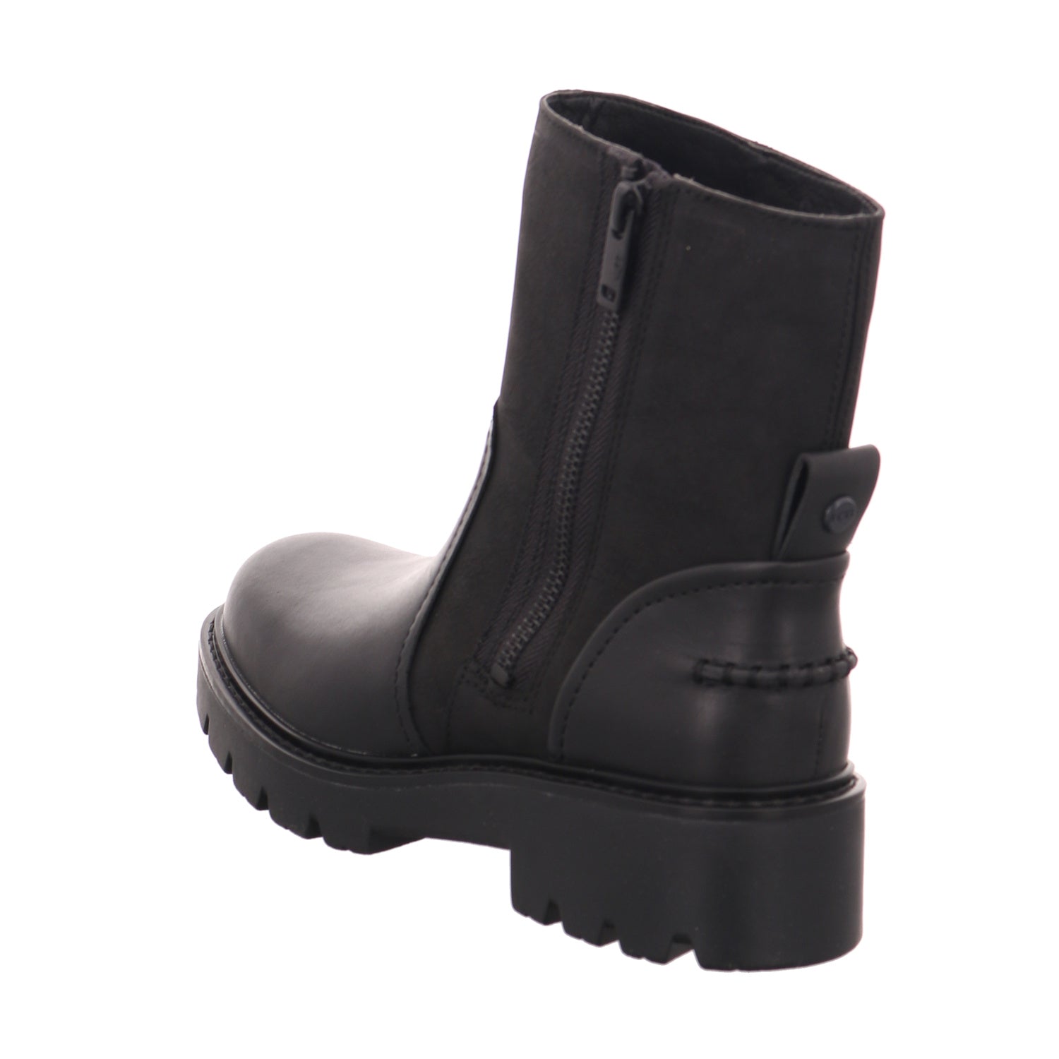 UGG |