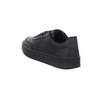 Lacoste |