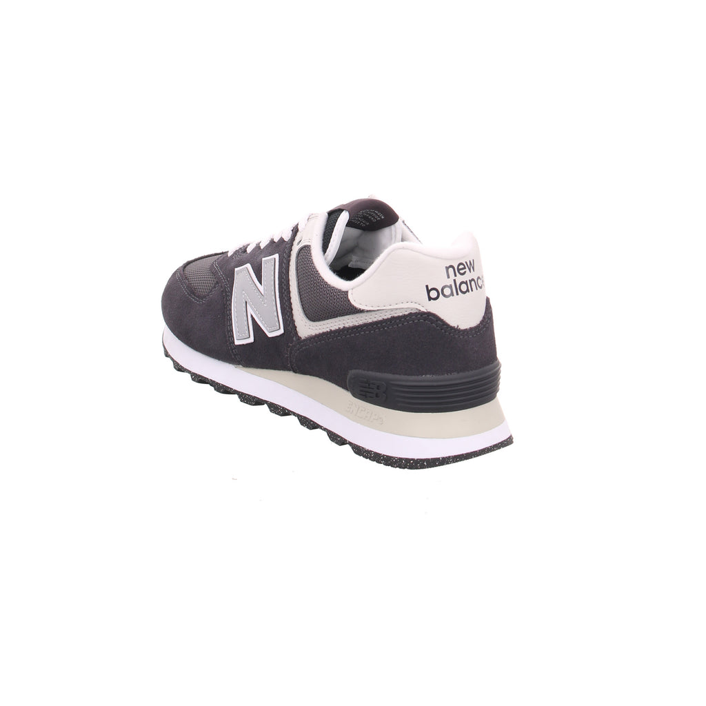New Balance |
