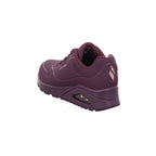 Skechers |