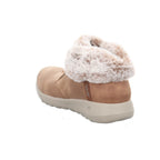 Skechers |