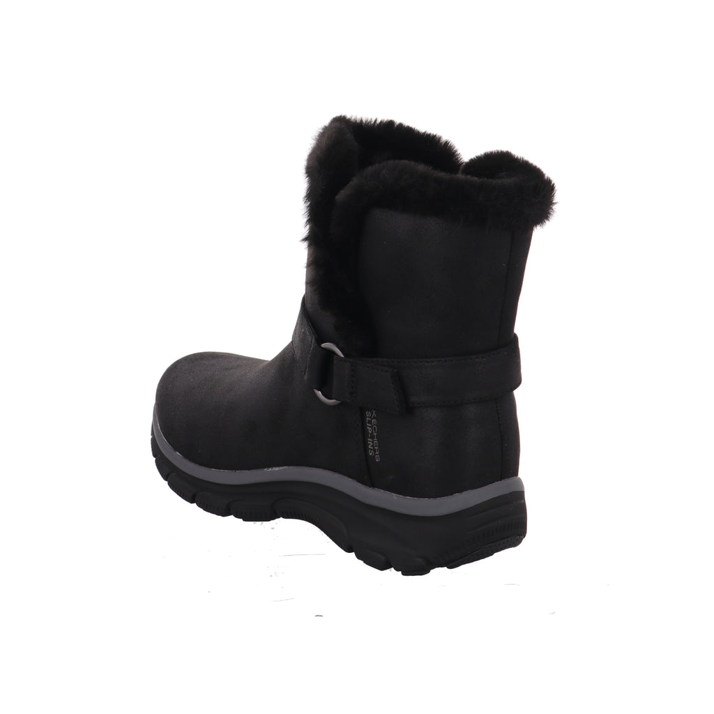 Skechers |