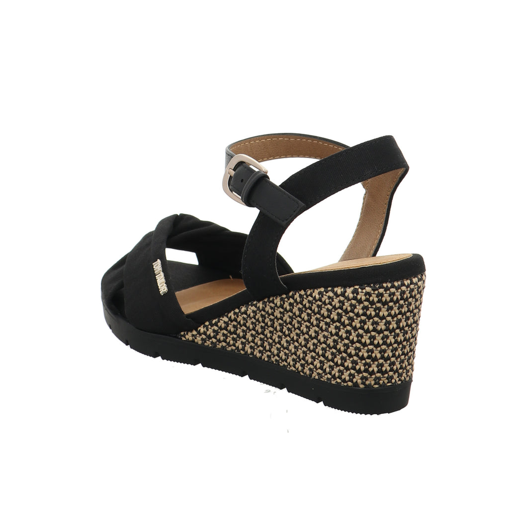 Tom Tailor |