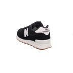 New Balance |