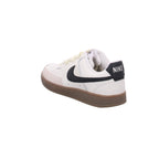 Nike |