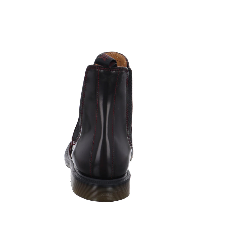 Dr. Martens |
