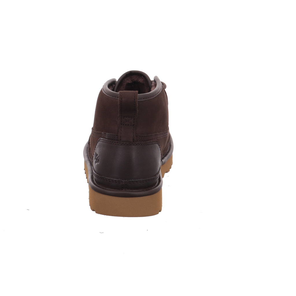 Ugg |