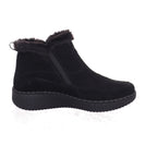 Skechers |