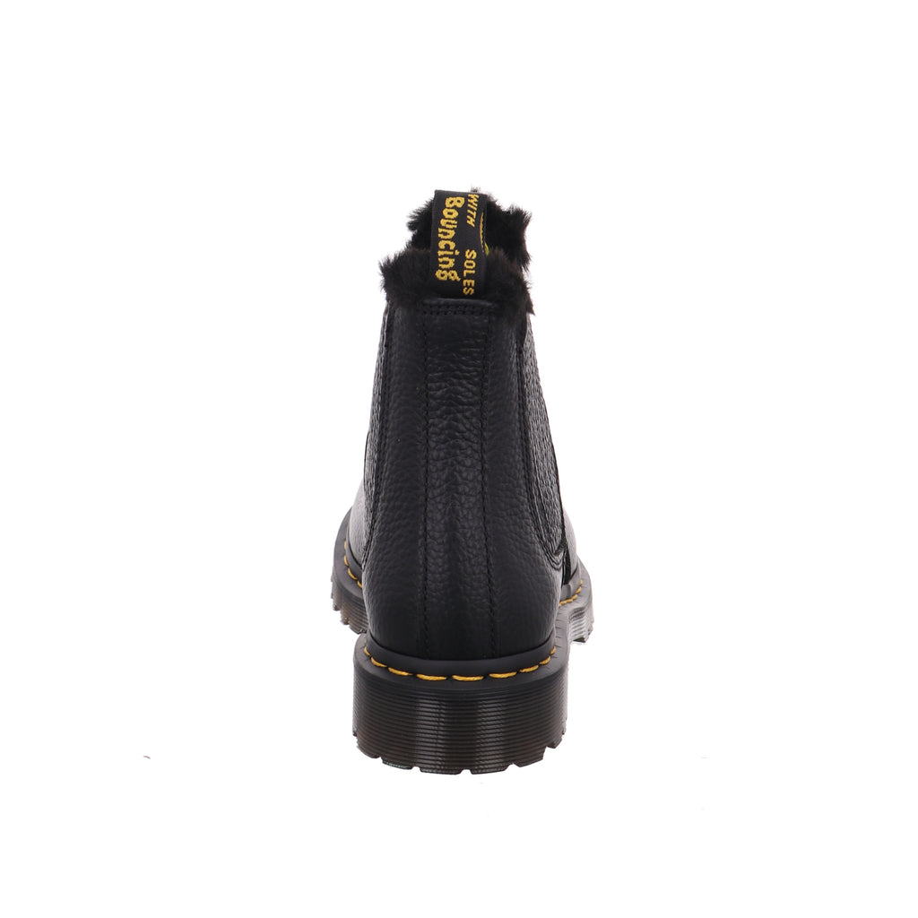 Dr. Martens |