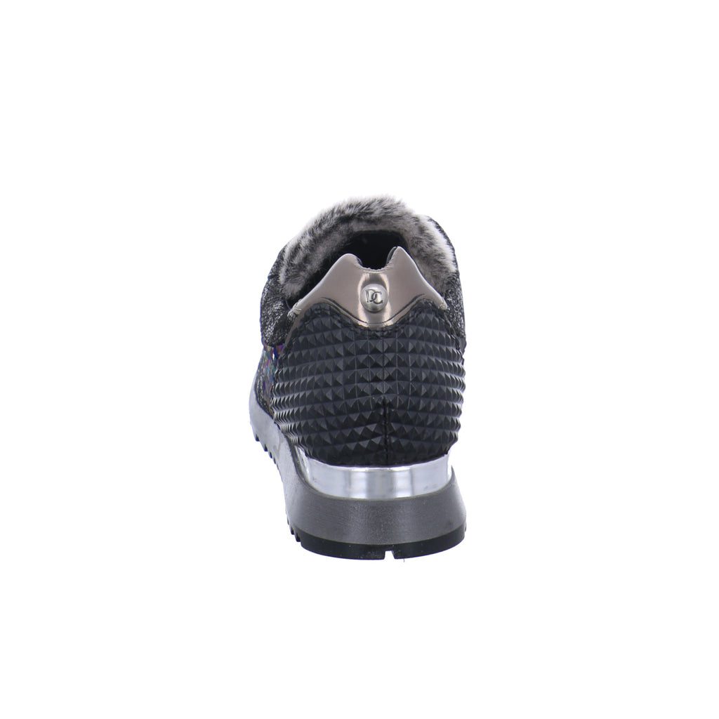 Donna Carolina | 32434124