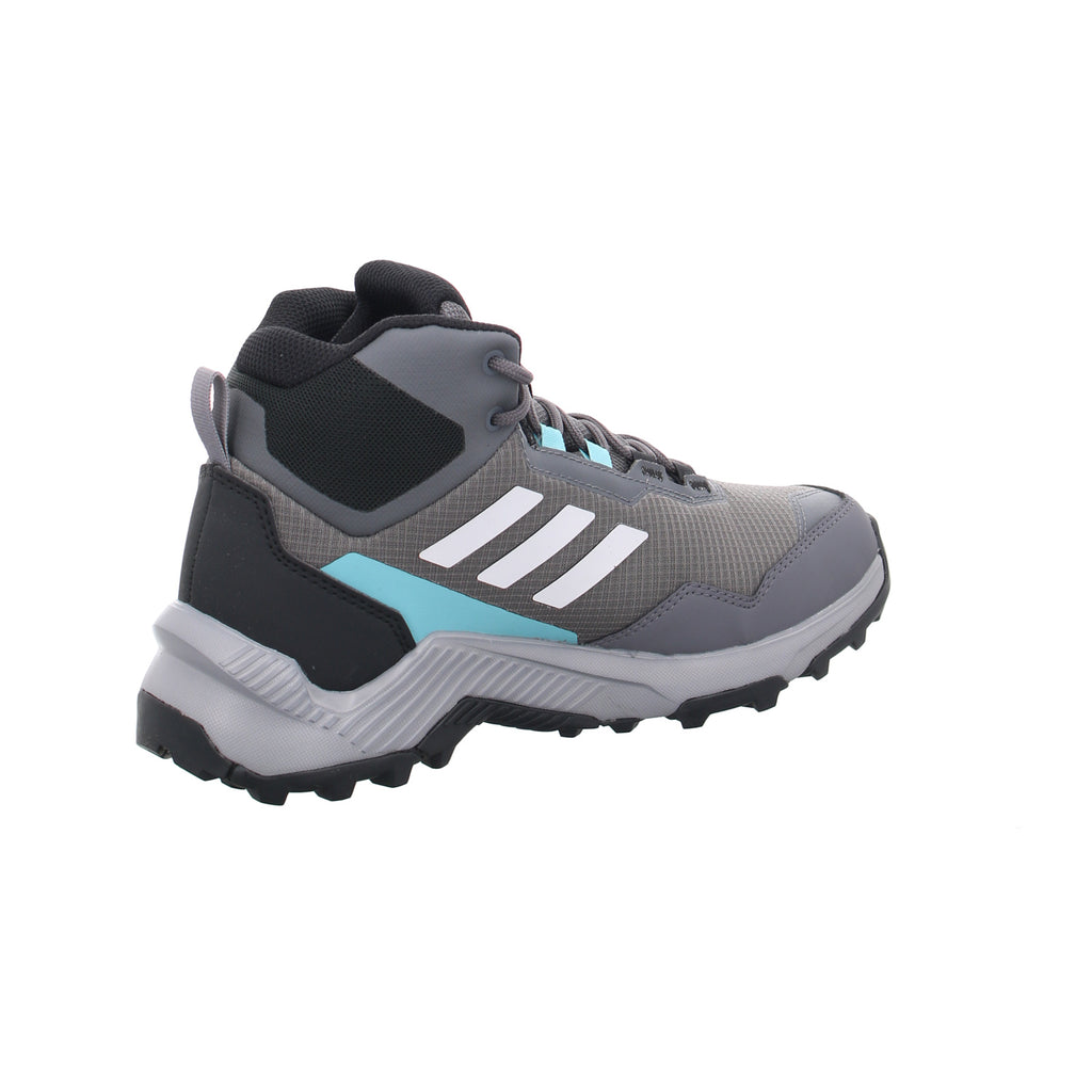 Adidas |